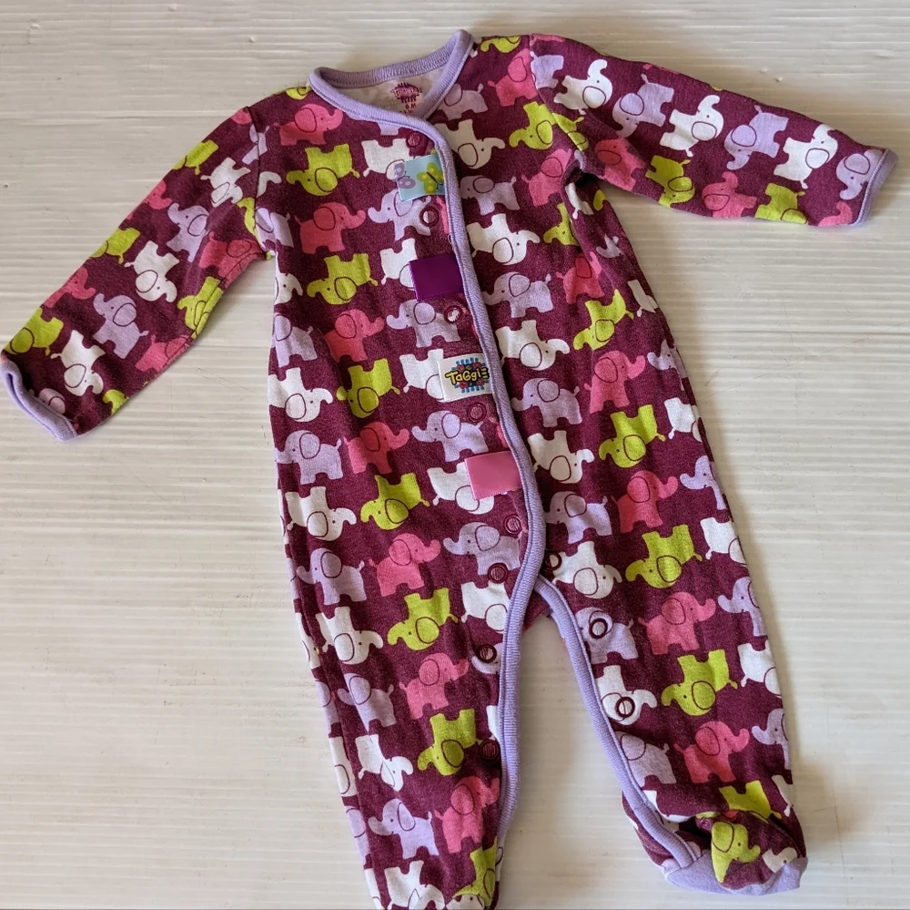TAGGIES baby girl elephant print sleeper bodysuit footie